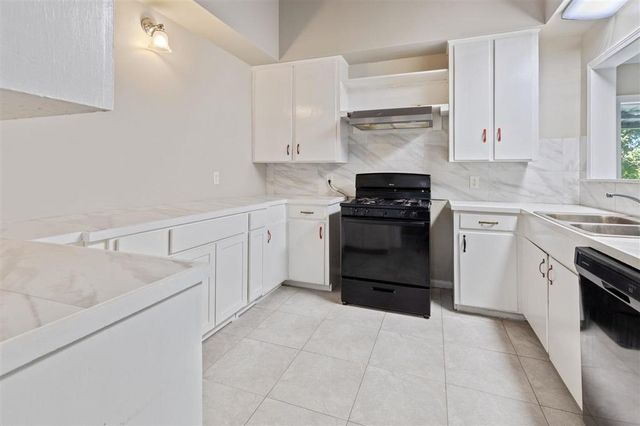 3706 Texas Street, Lake Charles, LA 70607