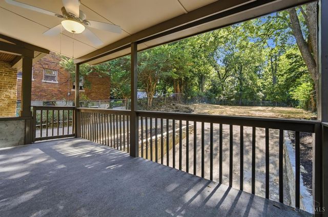 6514 Tyne Avenue, Cincinnati, OH 45213