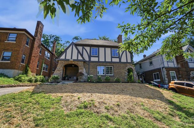 6514 Tyne Avenue, Cincinnati, OH 45213