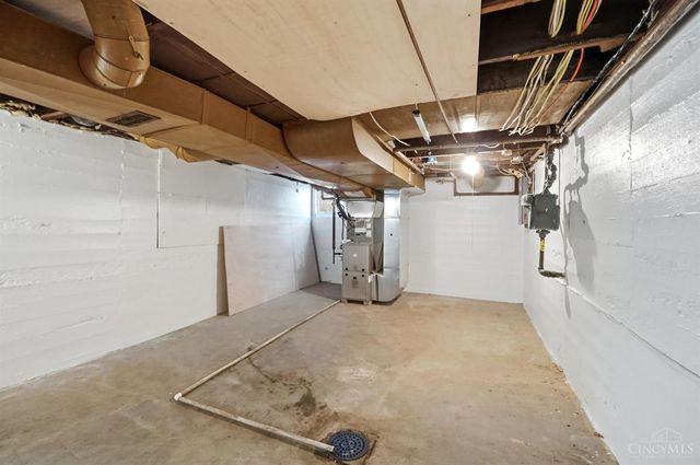 6514 Tyne Avenue, Cincinnati, OH 45213