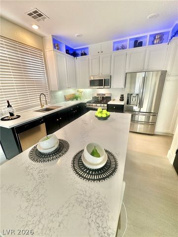 10637 TURQUOISE VALLEY Drive, Las Vegas, NV 89144