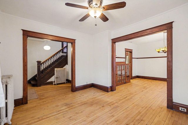 849 Iglehart Avenue, Saint Paul, MN 55104