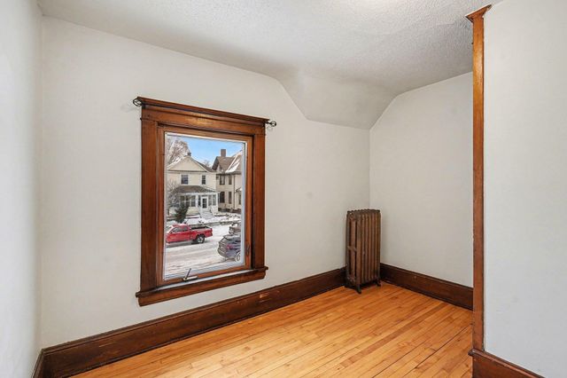 849 Iglehart Avenue, Saint Paul, MN 55104