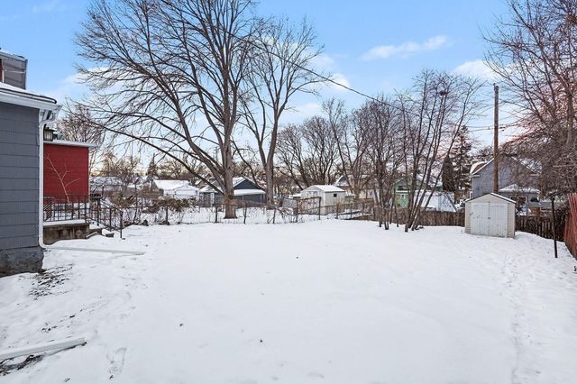 849 Iglehart Avenue, Saint Paul, MN 55104