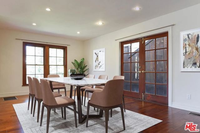 6776 Milner Road, Los Angeles, CA 90068