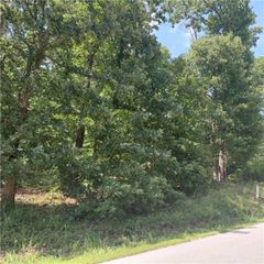 52 & 54 Kent Drive, Bella Vista, AR 72714
