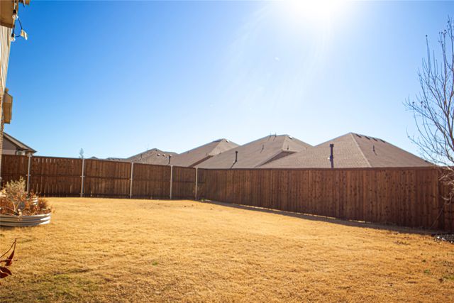 1216 Rosebay Drive, Justin, TX 76247