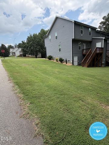 109 Stewarts Knob Drive, Clayton, NC 27527