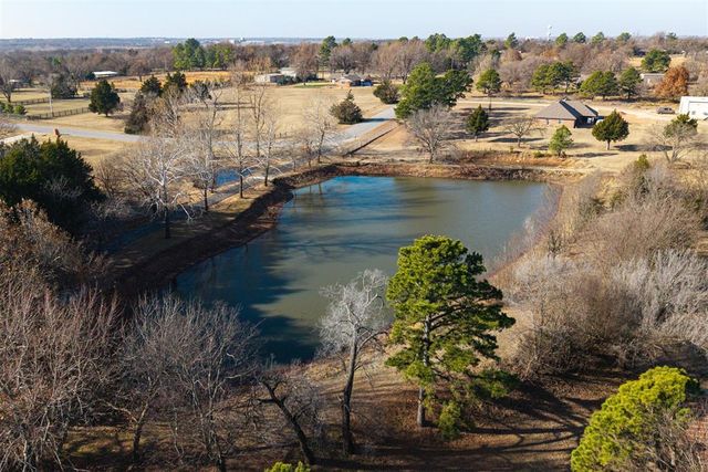 6900 Saddle Road, Edmond, OK 73034