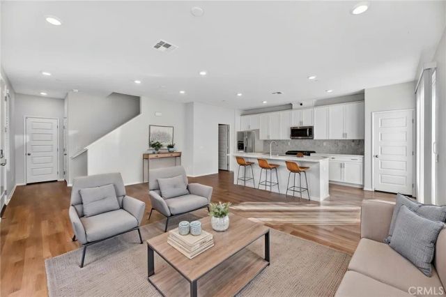 28246 Heirloom, Temecula, CA 92591