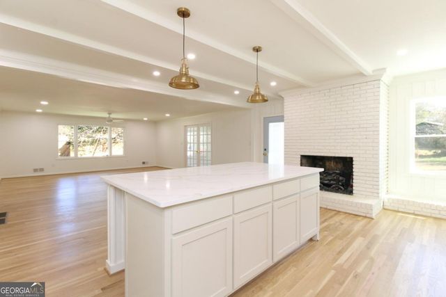 100 Williamsburg Lane, Athens, GA 30605