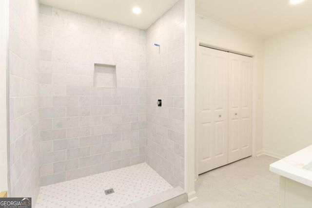 100 Williamsburg Lane, Athens, GA 30605