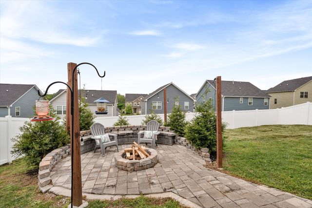 616 Castle Rd, Mount Juliet, TN 37122