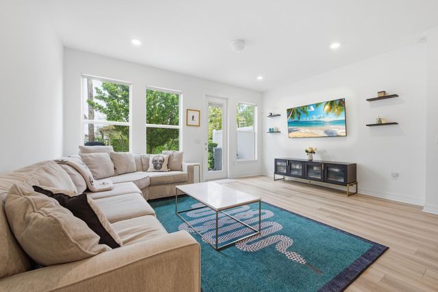 6125 Rancho Lane, Greenacres, FL 33415