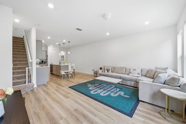 6125 Rancho Lane, Greenacres, FL 33415