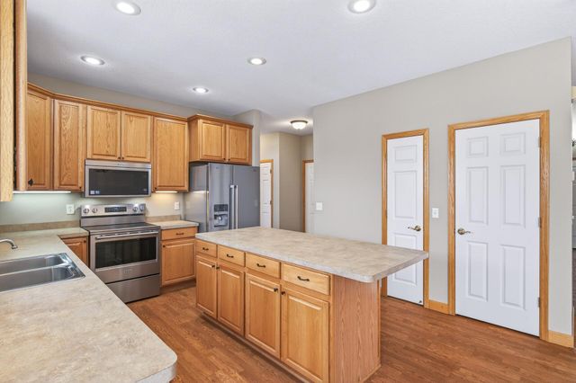 9223 Mount Curve Boulevard, Monticello, MN 55362