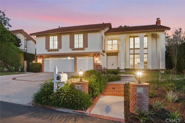 10 Horseshoe, Rolling Hills Estates, CA 90274