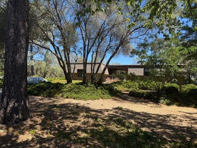 16499 Alexandra Way, Grass Valley, CA 95949