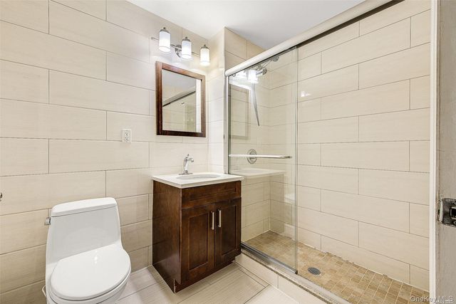 94-11 65th Road 5C, Rego Park, NY 11374