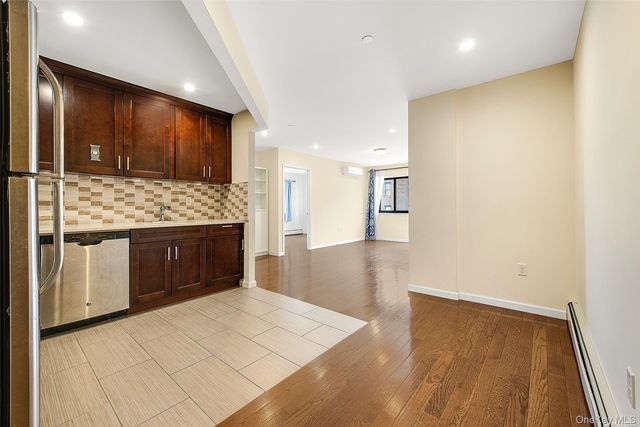 94-11 65th Road 5C, Rego Park, NY 11374