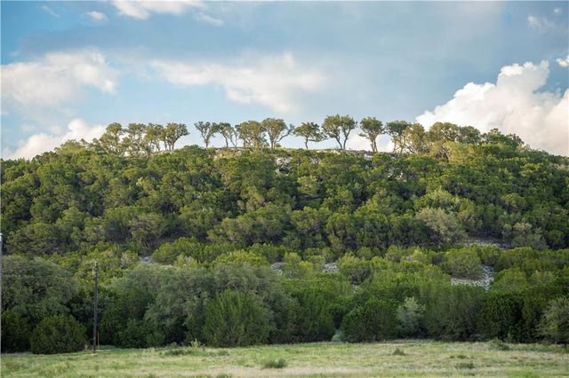 901 High Mountain RD, Burnet, TX 78611