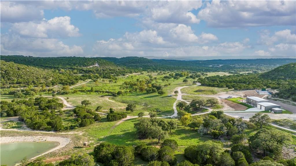 901 High Mountain RD, Burnet, TX 78611