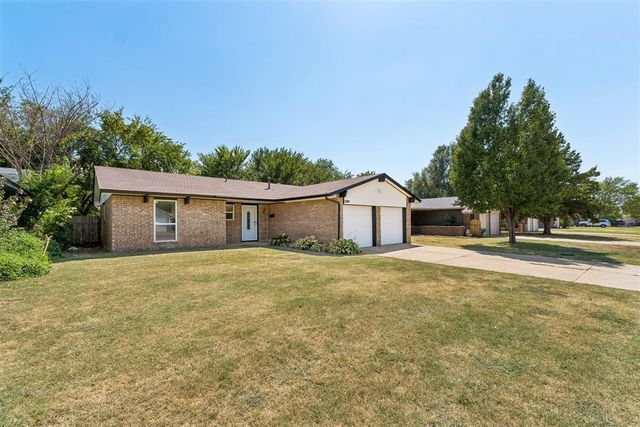 708 Willow Ridge Place, Edmond, OK 73003