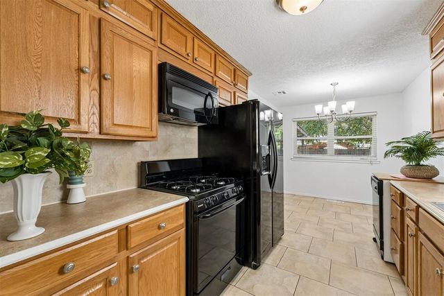708 Willow Ridge Place, Edmond, OK 73003