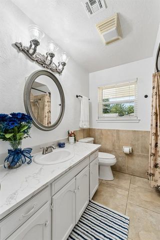708 Willow Ridge Place, Edmond, OK 73003
