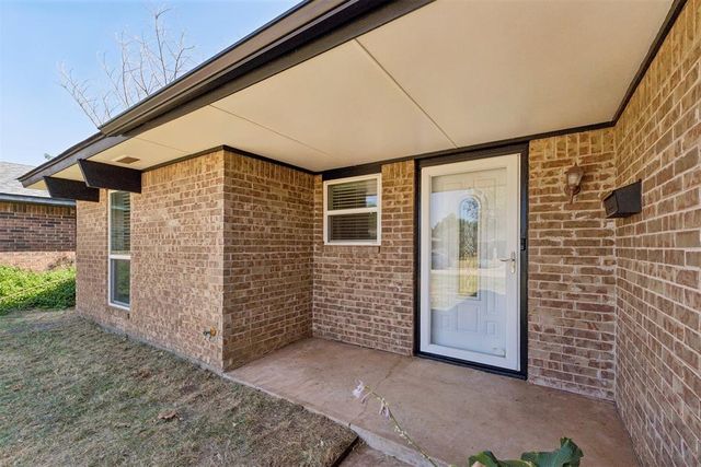 708 Willow Ridge Place, Edmond, OK 73003