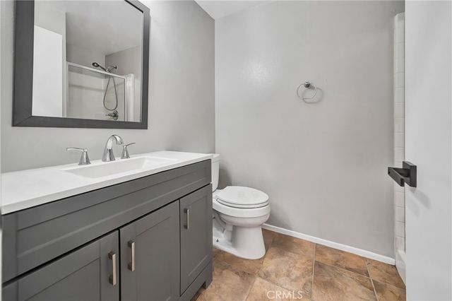 1222 W Avenue H7, Lancaster, CA 93534