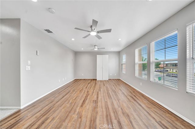 1222 W Avenue H7, Lancaster, CA 93534