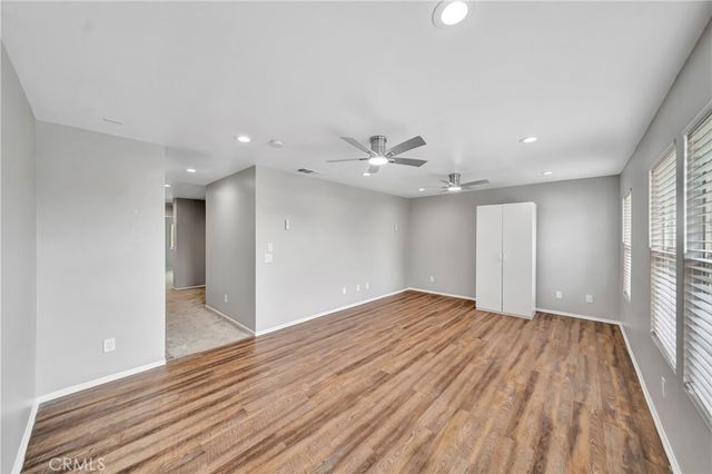 1222 W Avenue H7, Lancaster, CA 93534