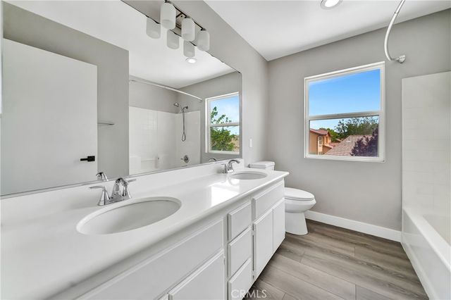 1222 W Avenue H7, Lancaster, CA 93534
