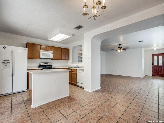 9335 Deer Blind, San Antonio, TX 78245