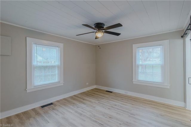 1534 Five Oaks Trail, Mount Airy, NC 27030