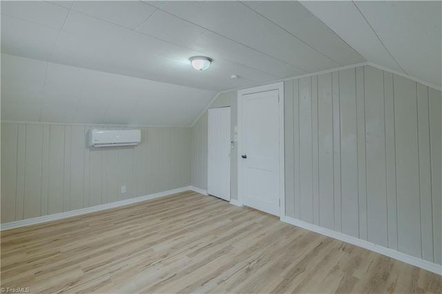 1534 Five Oaks Trail, Mount Airy, NC 27030