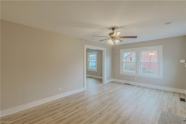 1534 Five Oaks Trail, Mount Airy, NC 27030