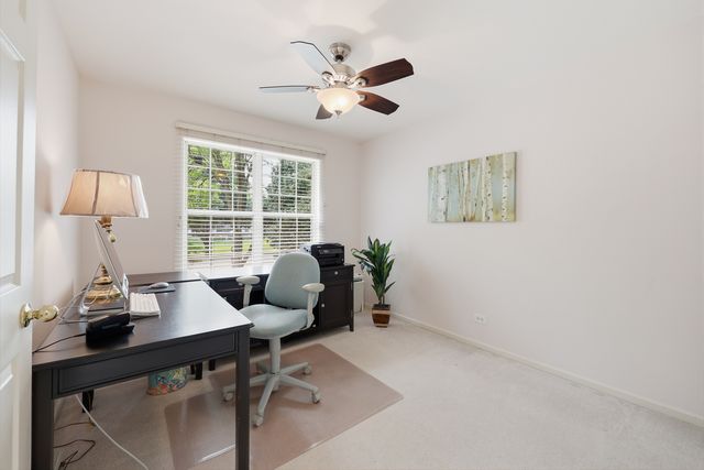 1537 Stevens Drive, Schaumburg, IL 60173