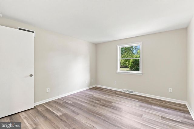 2010 PINE ST, Hatfield, PA 19440