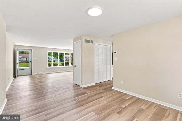 2010 PINE ST, Hatfield, PA 19440