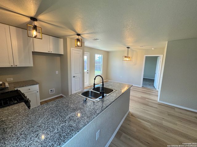 11934 Catbird, San Antonio, TX 78221