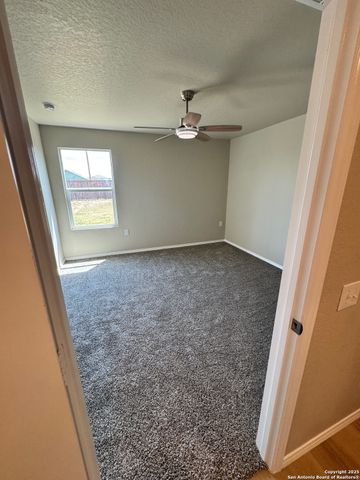 11934 Catbird, San Antonio, TX 78221