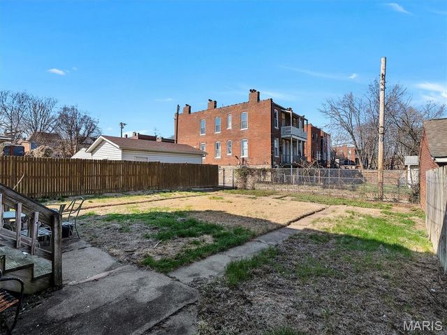3317 Potomac Street, St Louis, MO 63118