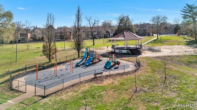 3317 Potomac Street, St Louis, MO 63118