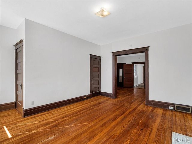 3317 Potomac Street, St Louis, MO 63118