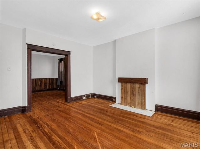 3317 Potomac Street, St Louis, MO 63118