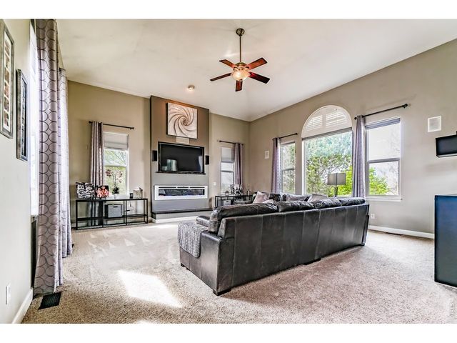 3938 Vale View Ln, Mead, CO 80542