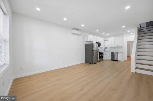 2011 W INDIANA AVE, Philadelphia, PA 19132