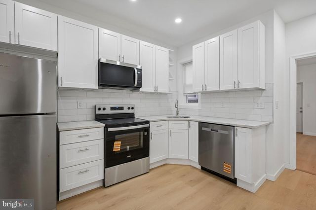 2011 W INDIANA AVE, Philadelphia, PA 19132
